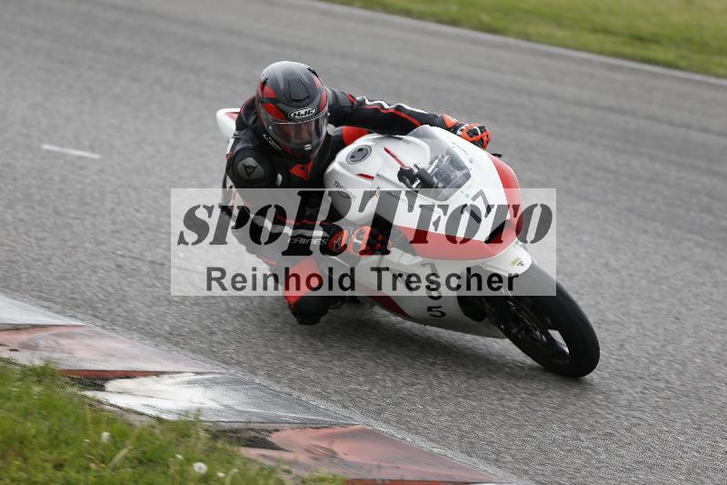 /Archiv-2025/10 23.04.2025 Cornu Master School ADR/rot-rouge/17